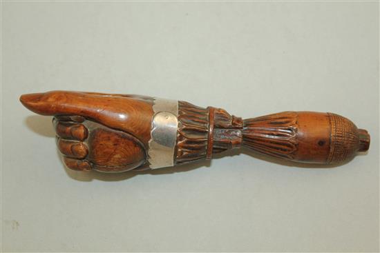 A 19th century carved treen nutcracker, 6.25in.